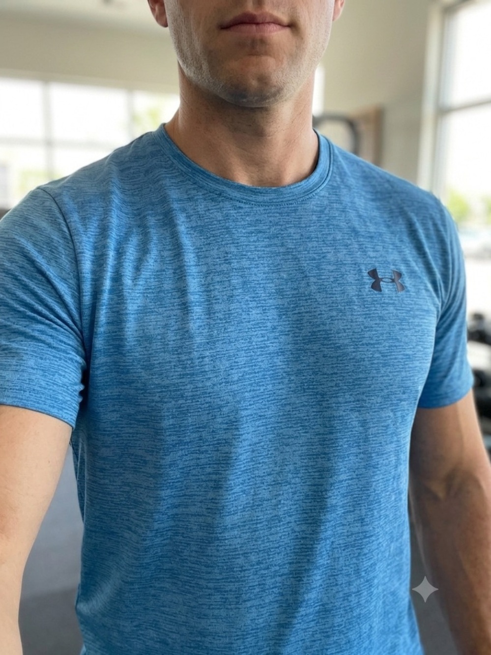 Under Armour Men’s Heathered Light Blue Performance Short Sleeve Tee